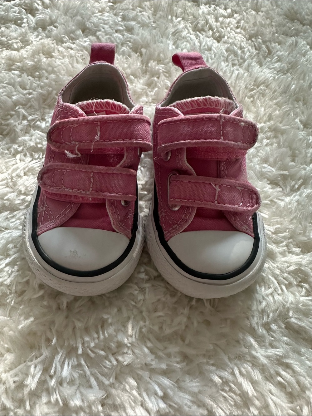 Converse Pink Canvas Kids Velcro Sneakers
